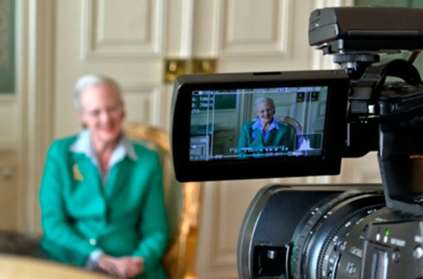 Arkivfoto: H.M. Dronningen ved pressemøde for kinesiske journalister forud for statsbesøg fra Kina juni 2012.