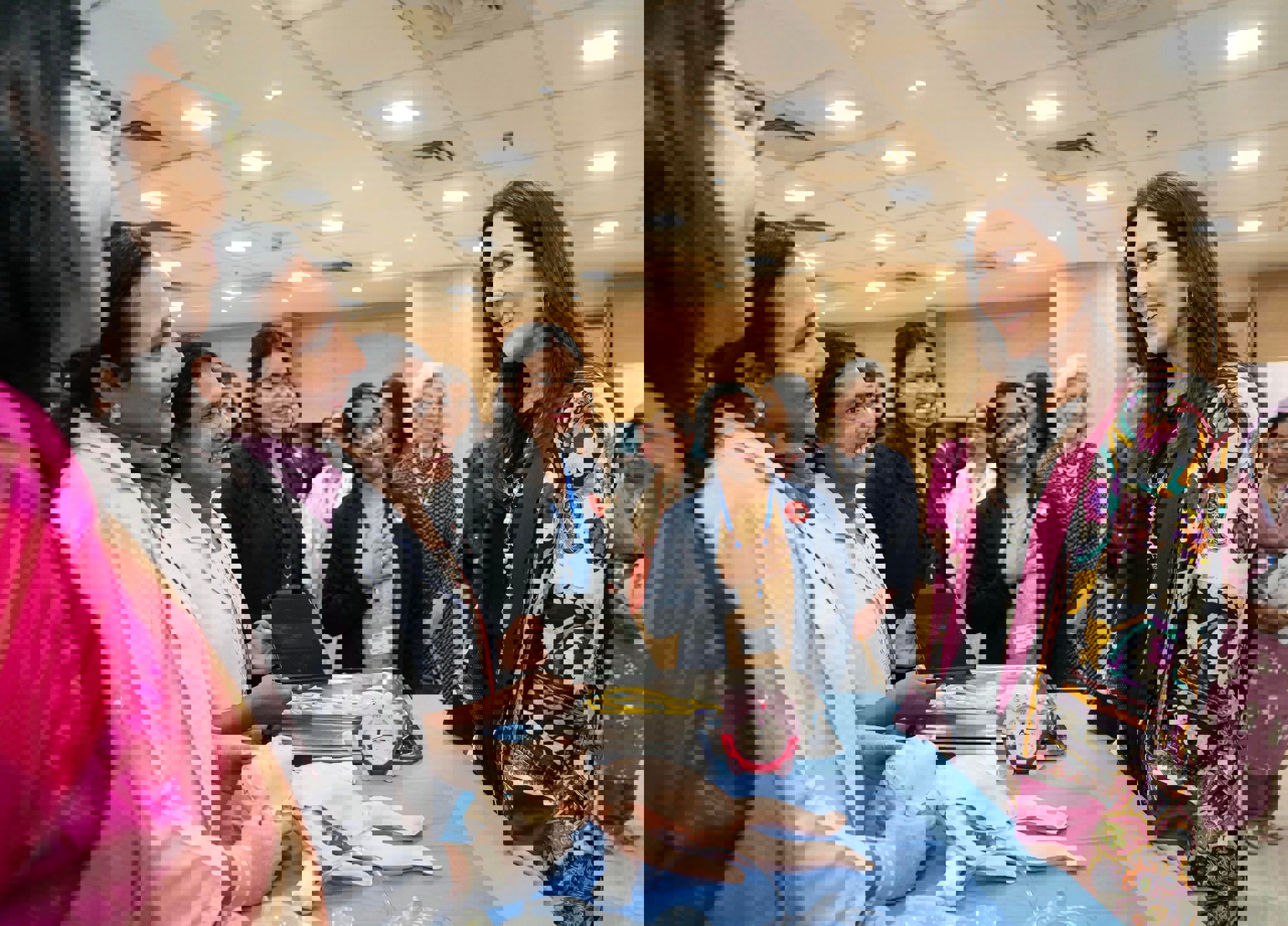 "у445"