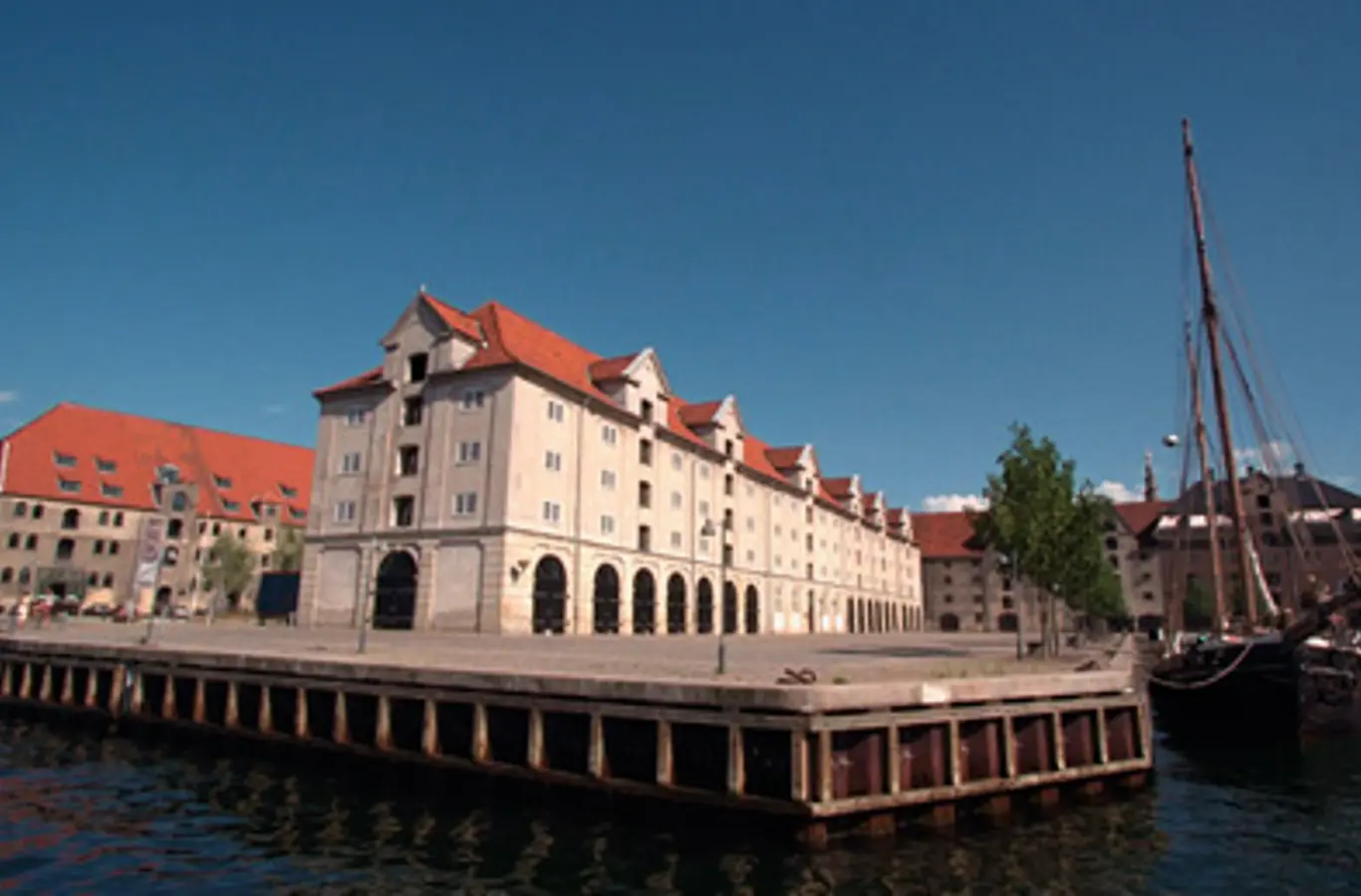 Eigtveds Pakhus, hvor mødet afholdes.